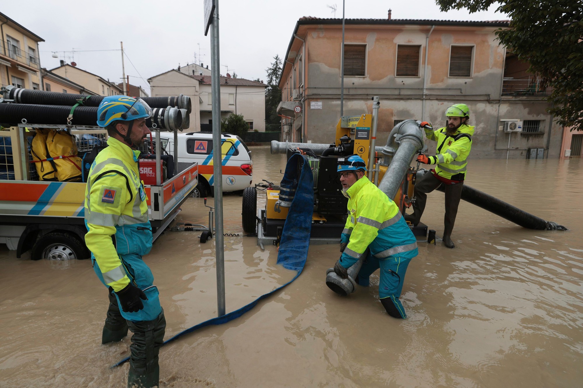 Ničivé záplavy zasiahli taliansky región Emilia-Romagna.