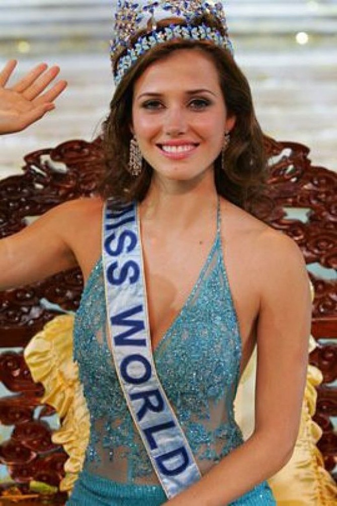 Marija na tronu lepote