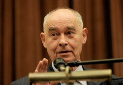 Prof. Marcin Król: Na szczęście partie nie zdołają dotrzymać obietnic