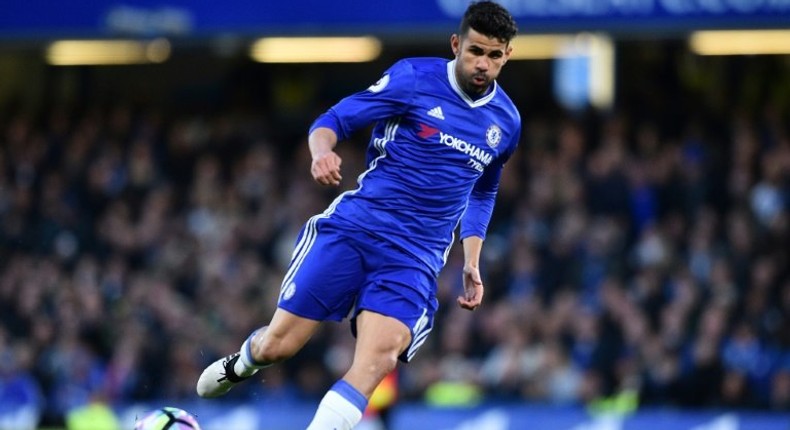 Chelsea's striker Diego Costa passes the ball during the English Premier League football match against Southampton April 25, 2017