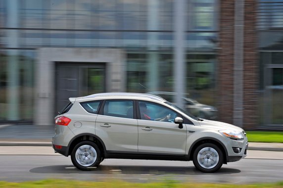 Porównanie: Ford Kuga, Nissan Qashqai +2, Peugeot 3008 i Volkswagen Tiguan