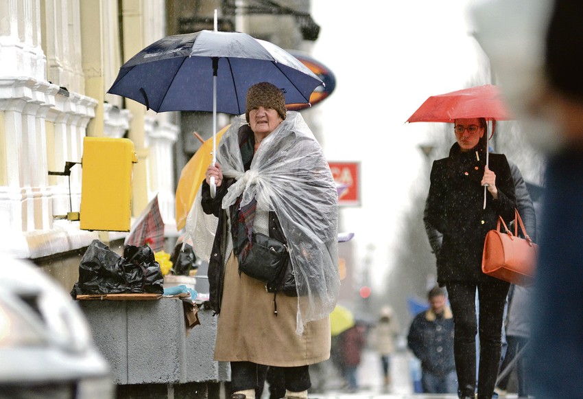 April je doneo "novembarsko" vreme koje može pogodovati širenju virusa