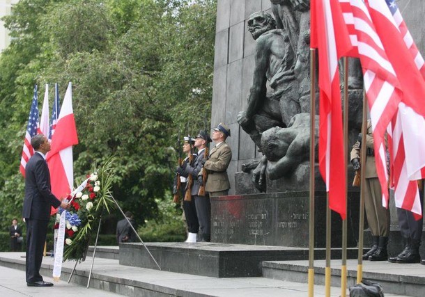 obama pomnik bohaterów getta