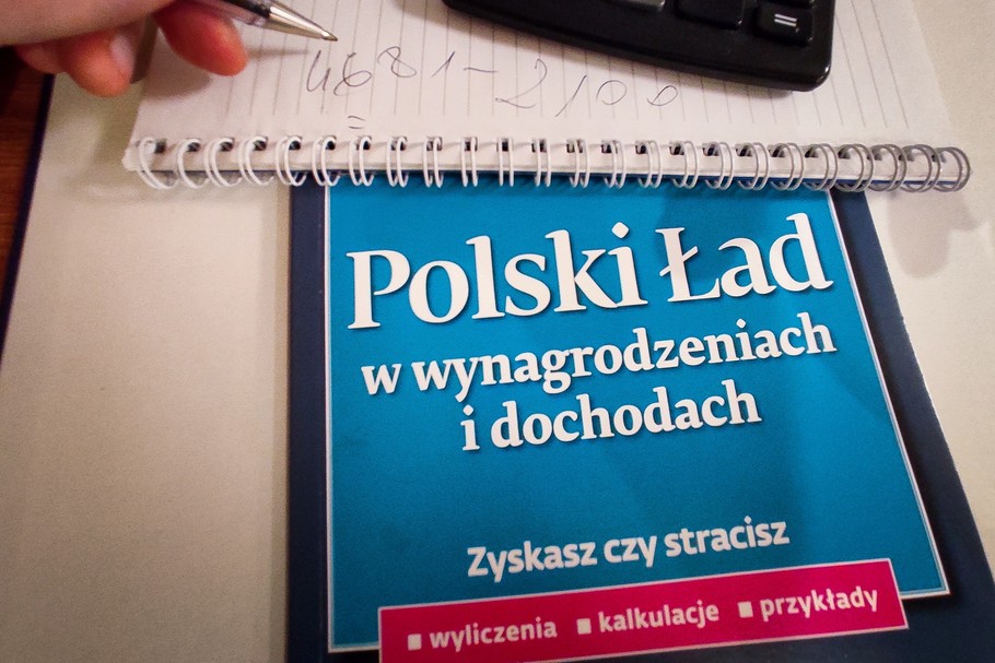 Rzecznik Małych i Średnich Przedsiębiorców zwrócił się do Krajowej Administracji Skarbowej, aby w okresie dwóch pierwszych kwartałów 2022 r. działania urzędników KAS nakierowane były na objaśnianie i pomoc przedsiębiorców w praktycznym wdrożeniu przepisów Polskiego Ładu