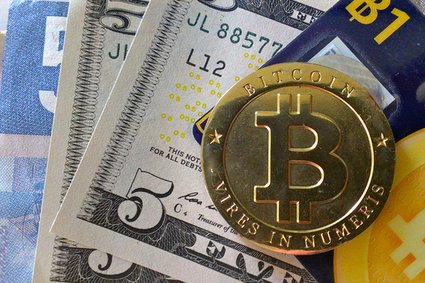 Bitcoin z nowym rekordem - kurs przebił 3 tysiące dolarów