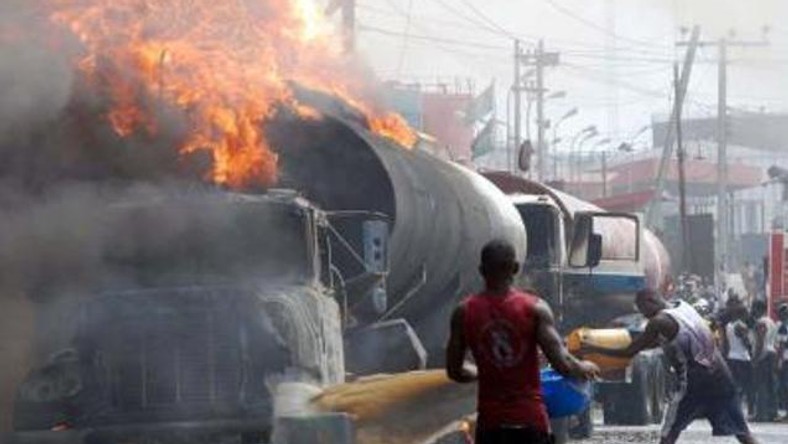 C/River govt. donates to victims of tanker explosion