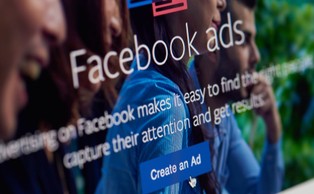 USA: Producenci odzieży przeciw rasizmowi w mediach społecznościowych. Rezygnują z reklam na Facebooku