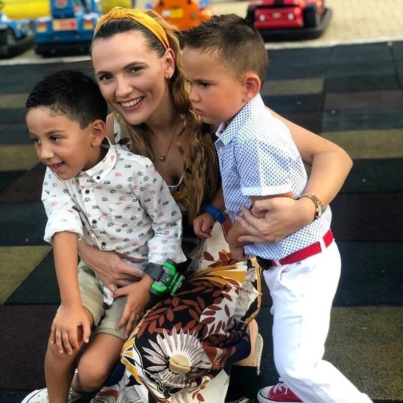 Katarina sa sinovima