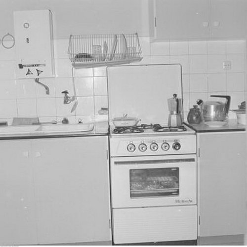 Aranżacja kuchni w warszawskim mieszkaniu