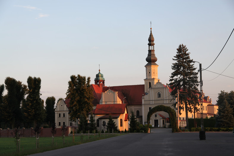 Klasztor paulinów w Mochowie