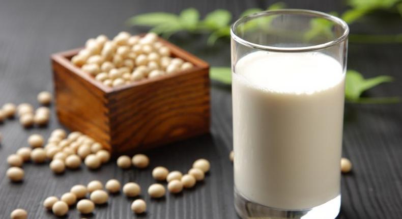 Unsweetened plant-based milk 