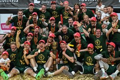 Legia Warszawa mistrzem Polski. Na ten tytuł stolica czekała 56 lat