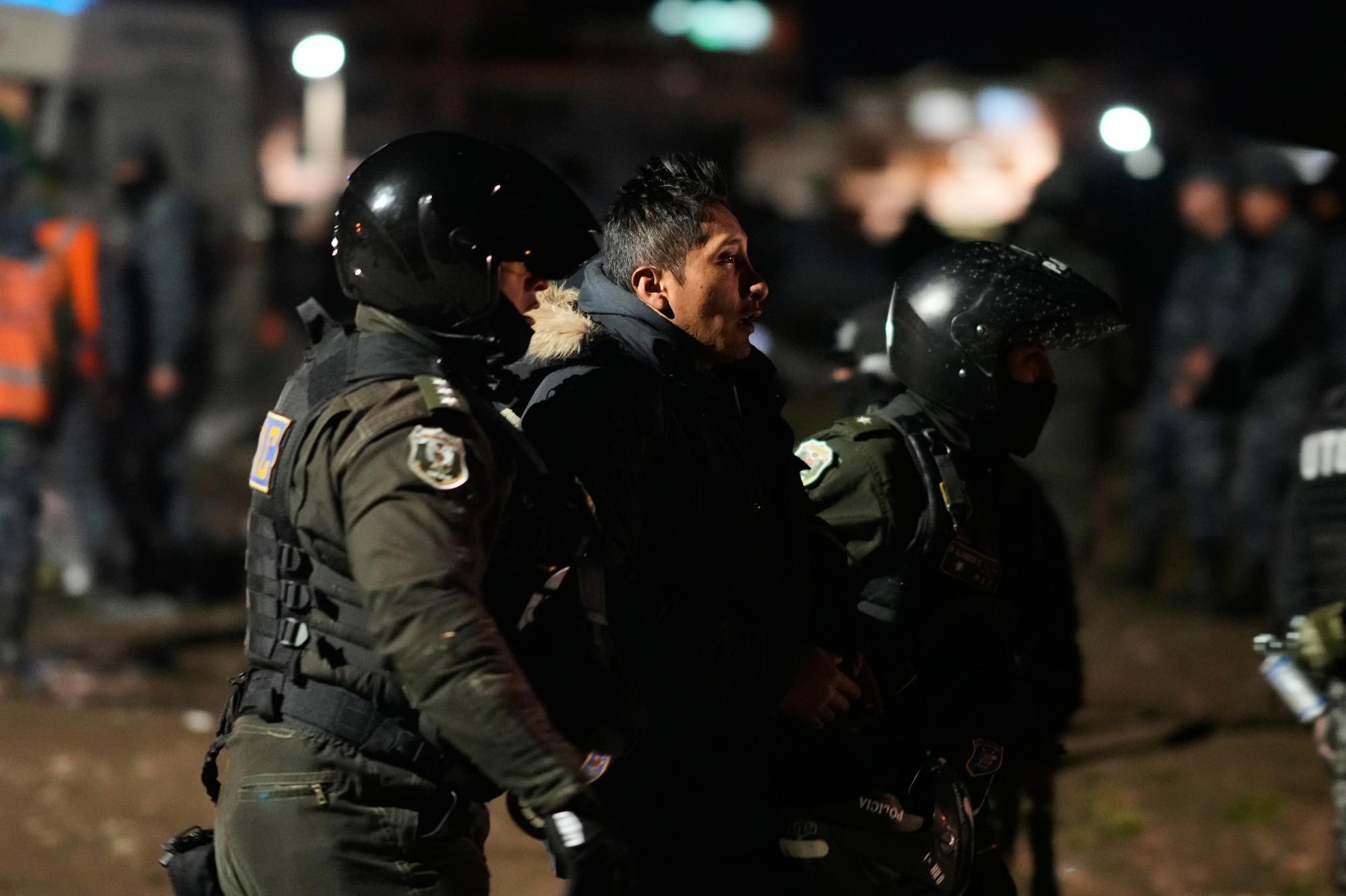 Pri havárii lietadla s bankovkami v Bolívii zomrelo 15 ľudí.