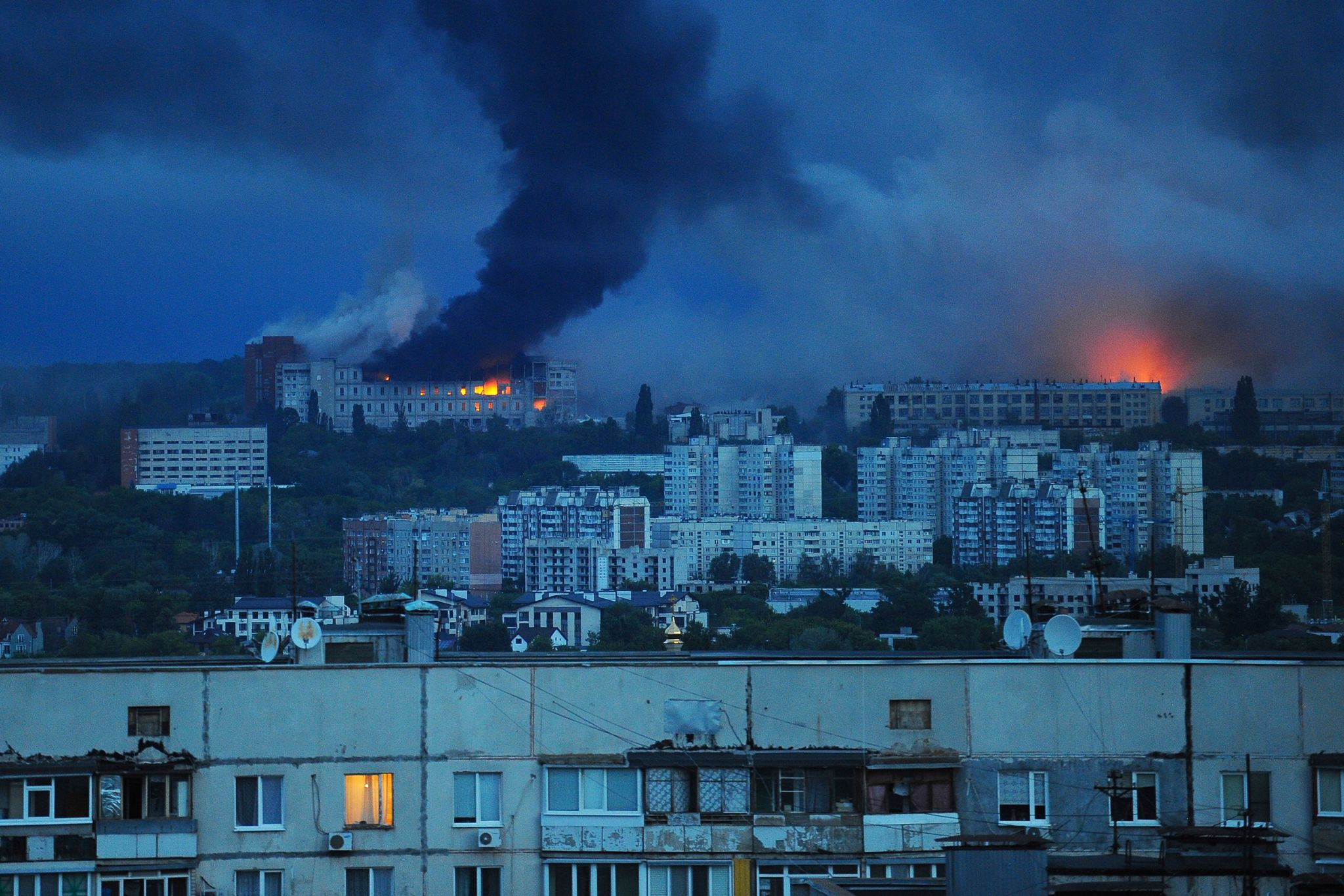 Ukraine: Russische Drohnen treffen Kiew-Region - 3 Verletzte