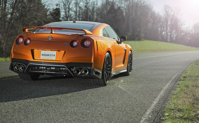 Nissan GT-R
