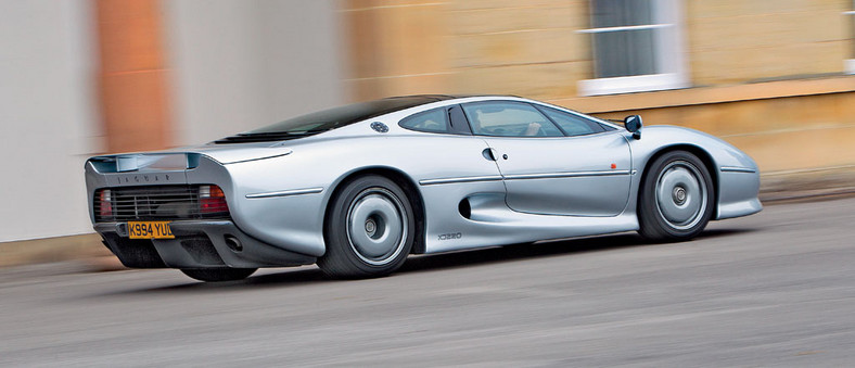 Jaguar XJ 220 - jag-pot: supermegakot