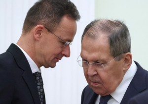 Peter Sijarto i Sergej Lavrov