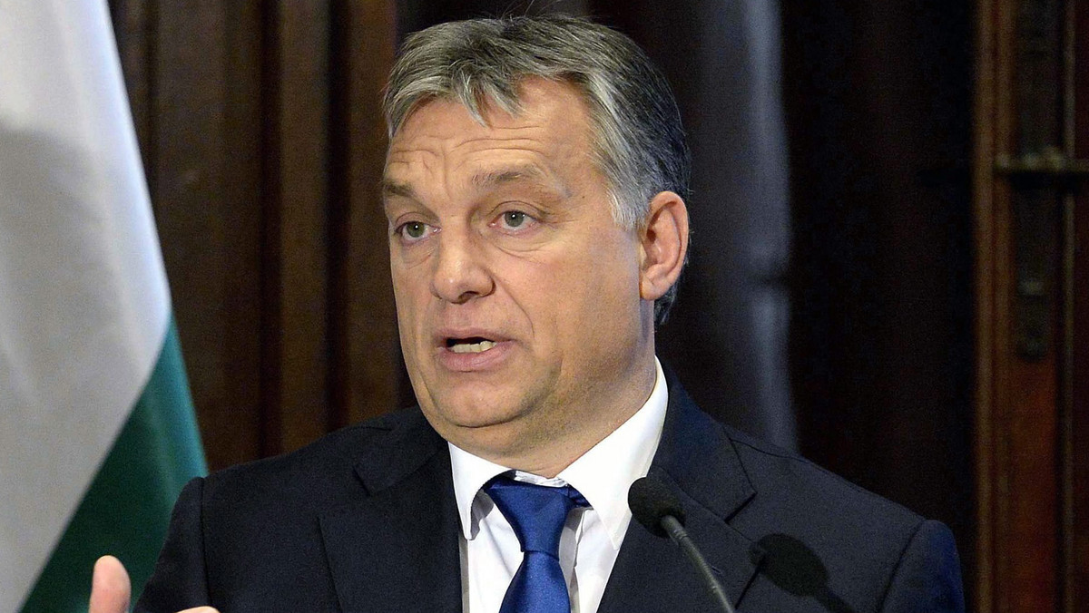 Unia Europejska w ostatnich latach stanęła w obliczu tak poważnych wyzwań, że nastał czas, by przeformułować elementarne zasady spajające Wspólnotę, a następnie poprawić unijne traktaty założycielskie - oświadczył premier Węgier Viktor Orban.