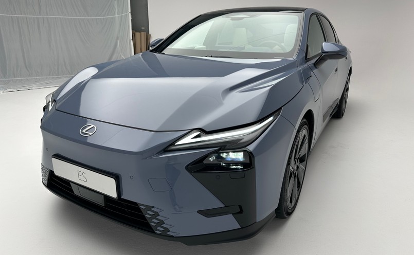 Nowy Lexus ES