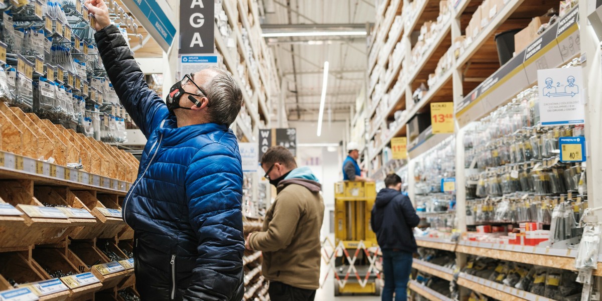 Rząd zamyka wielkopowierzchniowe sklepy meblowe i budowlane od soboty 27 marca do 9 kwietnia br. 