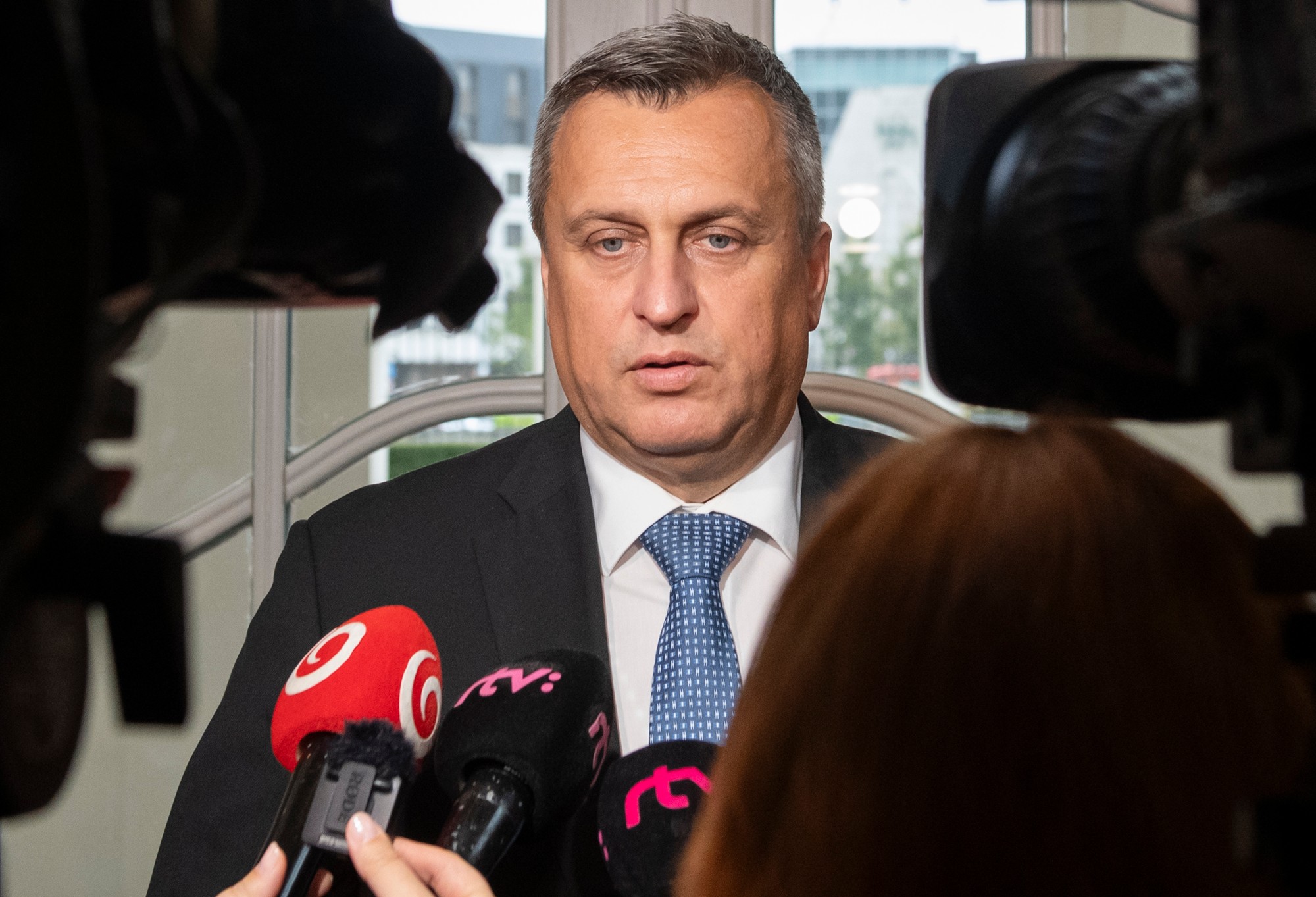 Predseda SNS Andrej Danko sa v pondelok stretol s prezidentkou Zuzanou Čaputovou.