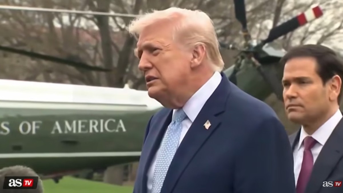 Donald Tramp saznao da je umro Čak Noris i o njegovoj reakciji bruji ceo svet