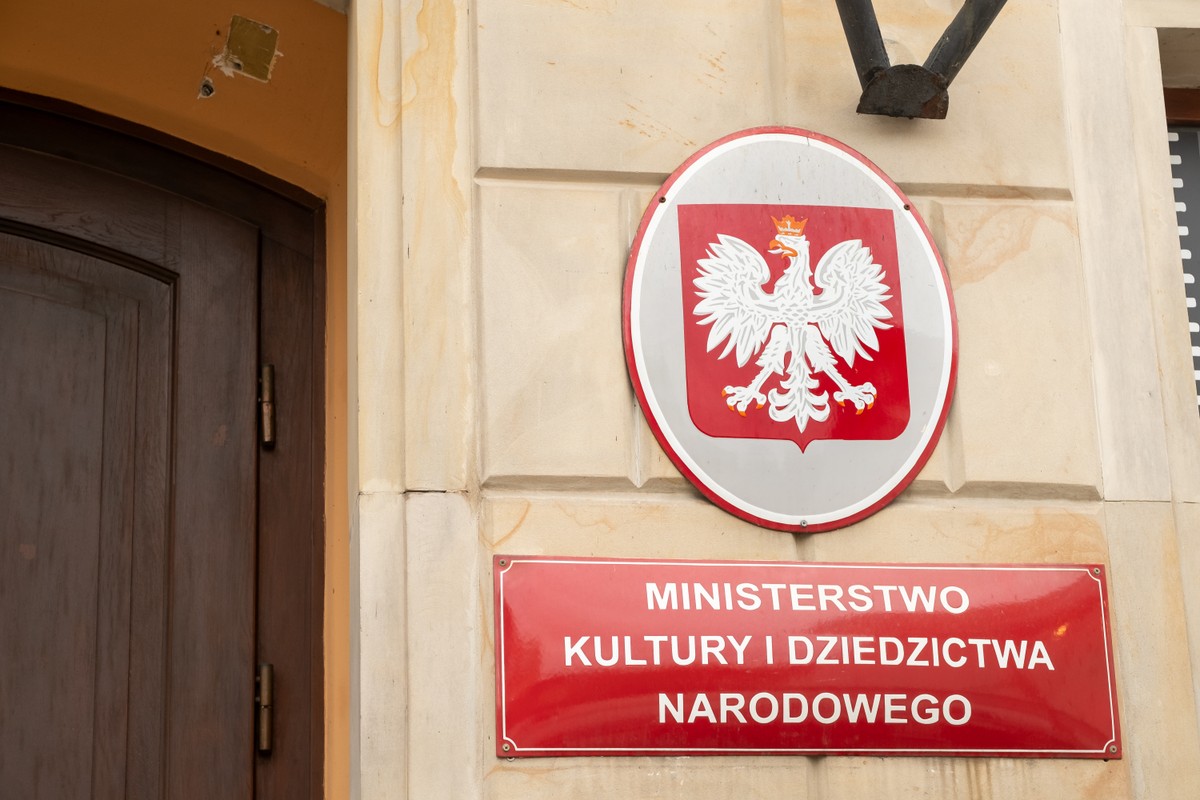 Obraz "Rzeczywistość" został objęty postpowaniem MKiDN w sprawie domniemanego nielegalnego wywozu dzieła z kraju.