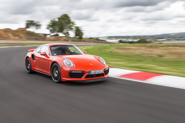 Porsche 911 Turbo S