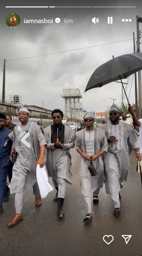 Nasboi pulls up to Davido and Chioma's wedding [Instagram/iamnasboi]