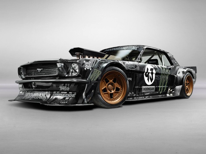 Ford mustang HOONICORN RTR
