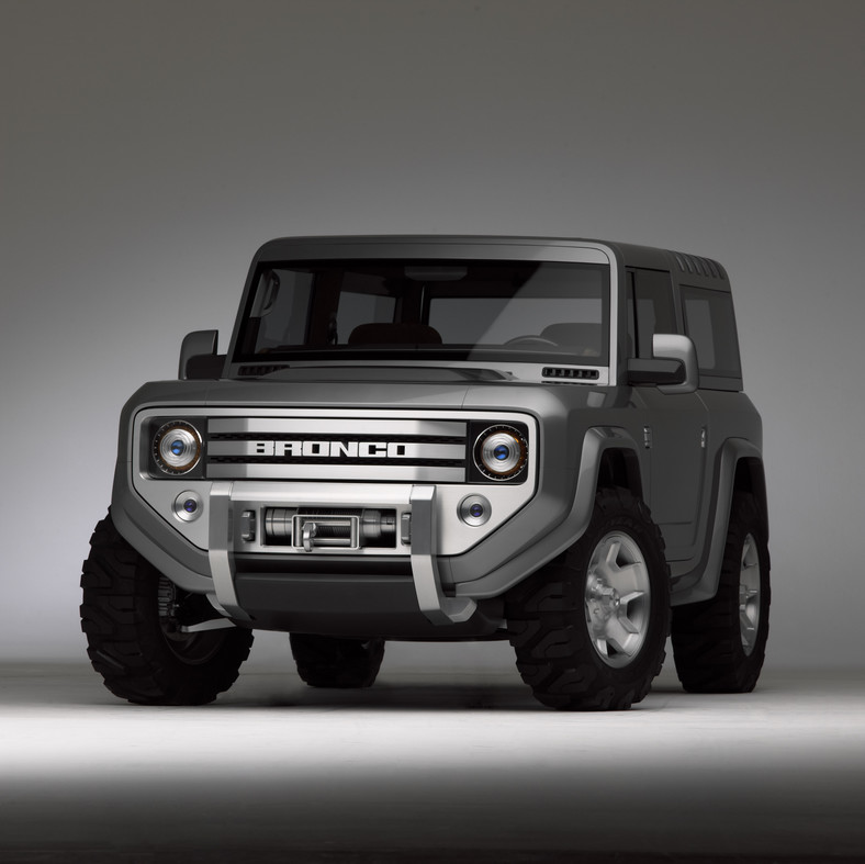 Ford Bronco: 16 lat