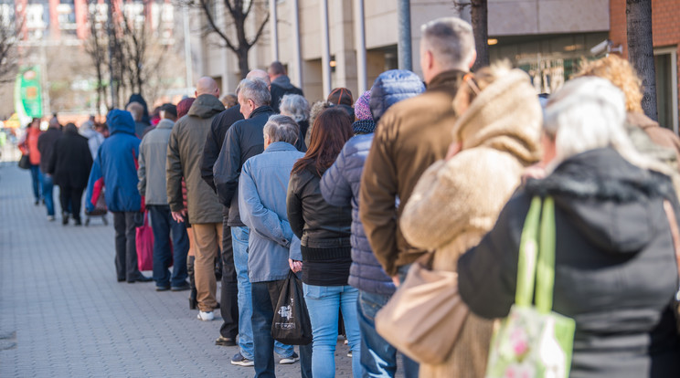 10-12 százalékkal nőtt a bevásárlók száma az intézkedések / Fotó: MTI Balogh Zoltán