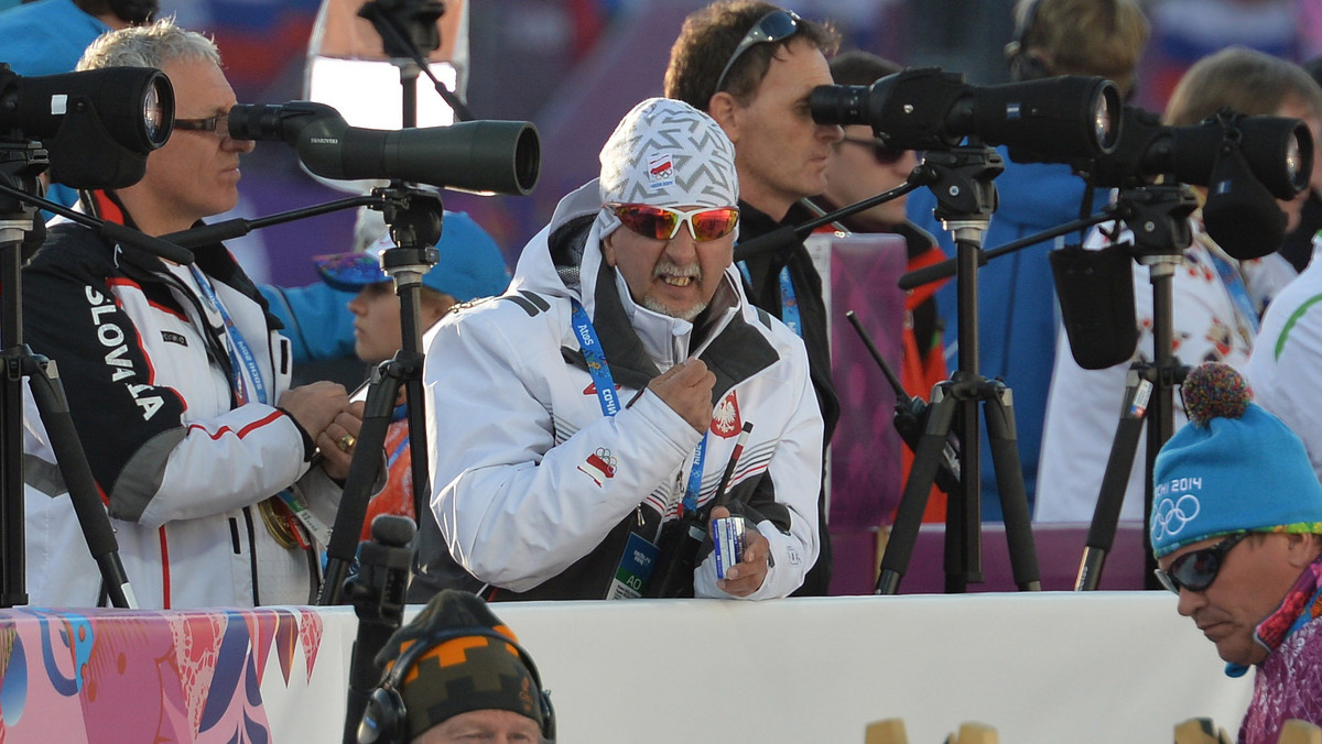 Trener Adam Kołodziejczyk był jednym z najszczęśliwszych osób na zapełnionym po brzegi 15-tys. stadionie w Kontiolahti. Aż trzy polskie biathlonistki ukończyły sprint mistrzostw świata w czołowej „7”, a Weronika Nowakowska-Ziemniak w wielkim stylu wywalczyła srebro. Czy był to najlepszy bieg w historii polskiego biathlonu? – Na pewno – ocenił Kołodziejczyk w rozmowie z Eurosport.Onet.pl.