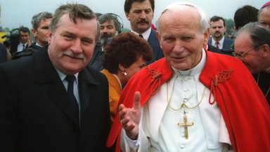 Głośny reportaż o Janie Pawle II. Lech Wałęsa dla Onetu: ciszej nad tą trumną
