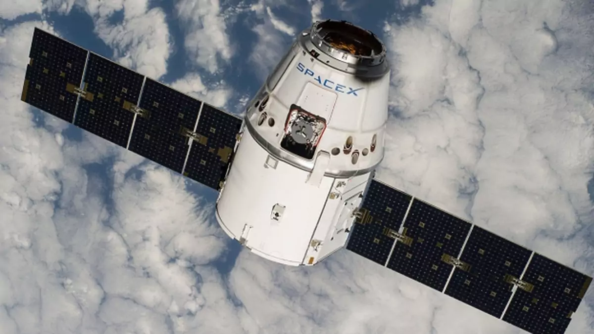 SpaceX dostarczy internet z kosmosu. Komisja FCC wyraża zgodę