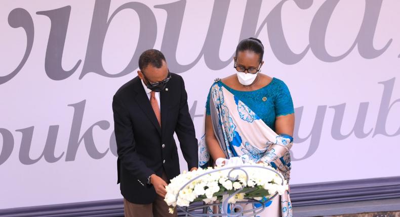 Rwandan President Paul Kagame with First Lady Jeannette Kagame lay a wreath at Kigali Genocide Memorial to pay tribute to the 1994 Genocide victims during the Kwibuka27 celebrations on April 7, 2021