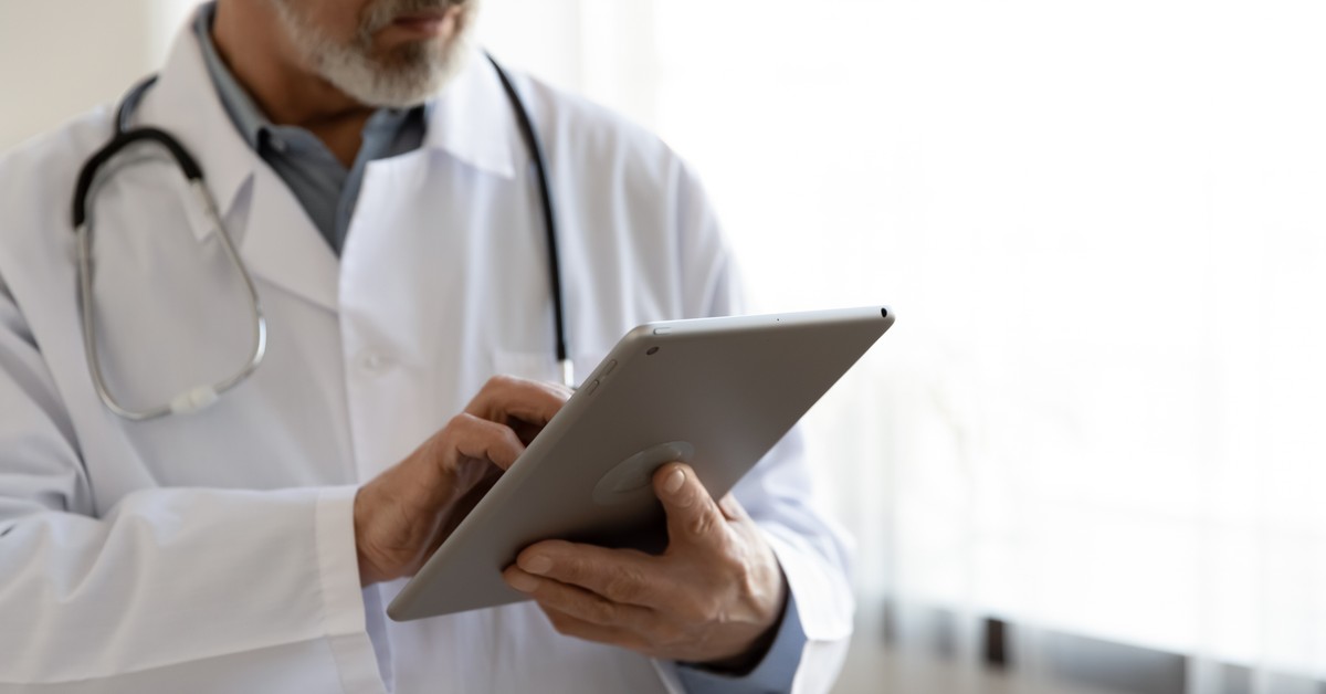 Terapia radioligandowa, czyli medycyna precyzyjna w najczystszej postaci [WYWIAD]