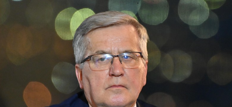 "Polski kundlizm". Komorowski nie zostawił suchej nitki na Nawrockim