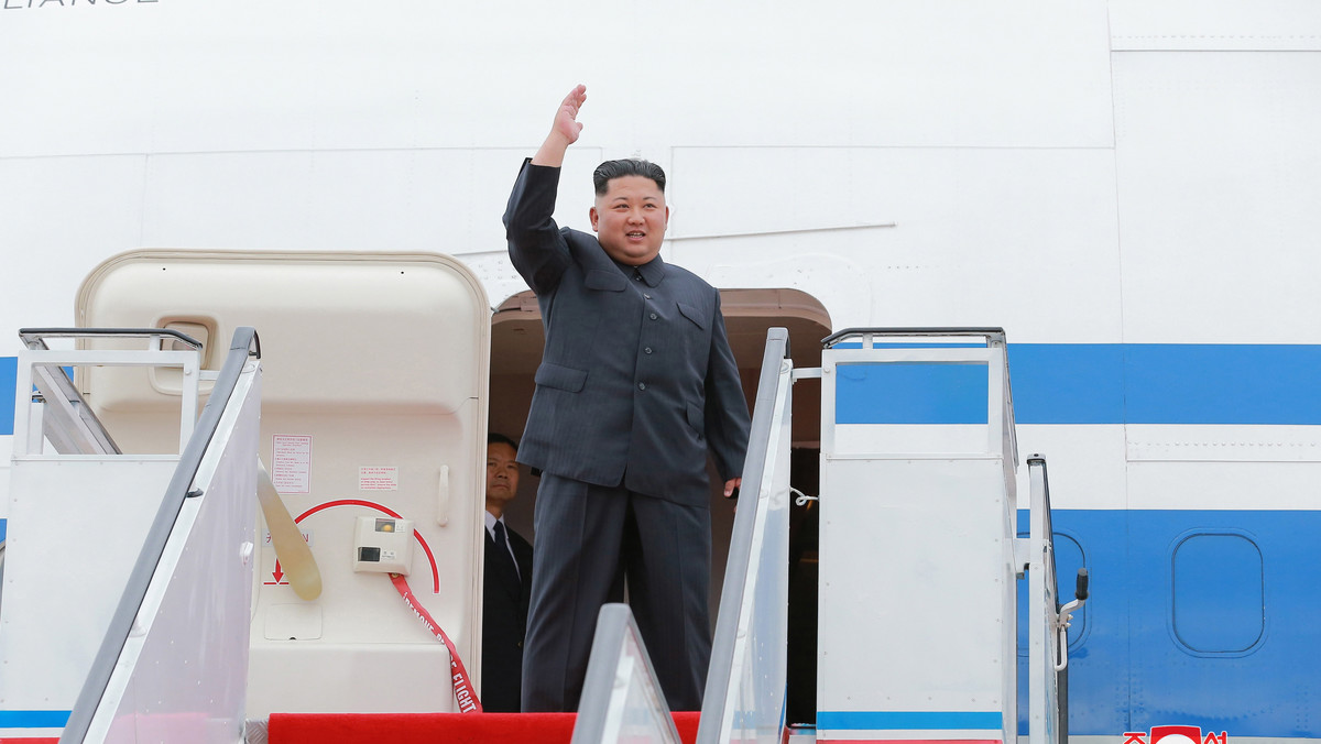 Dojdzie do drugiego szczytu w Pjongjangu? Jak podaje południowokoreański dziennik "Dzung-ang Ilbo", powołując się na źródło w Singapurze, Kim Dzong Un zaprosił prezydenta USA Donalda Trumpa do Korei Północnej.
