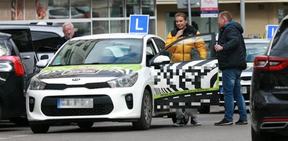 Oliwia Bieniuk robi prawo jazdy. "Tata trzyma za mnie kciuki" [FOTO]