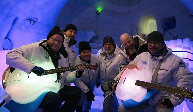 435679_-ice-music-9
