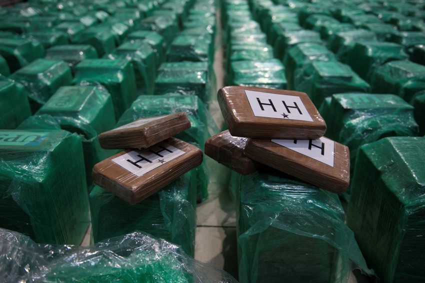 U zidovima bivšeg policajca u Španiji pronađeno 20 miliona evra