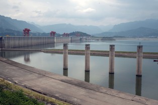 Kryzys hydroenergetyczny. Największe na świecie źródło czystej energii wysycha