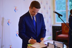 Maskotką w Trzaskowskiego? Bielan i Rafalska: Żeby nigdy nie zapomniał, jak głosował