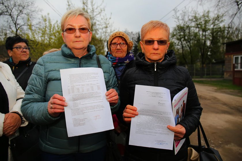 Lokatorzy domów komunalnych protestują i chcą spotkania z Hanną Zdanowską. Spór o wykup domów komunalnych w Łodzi trwa