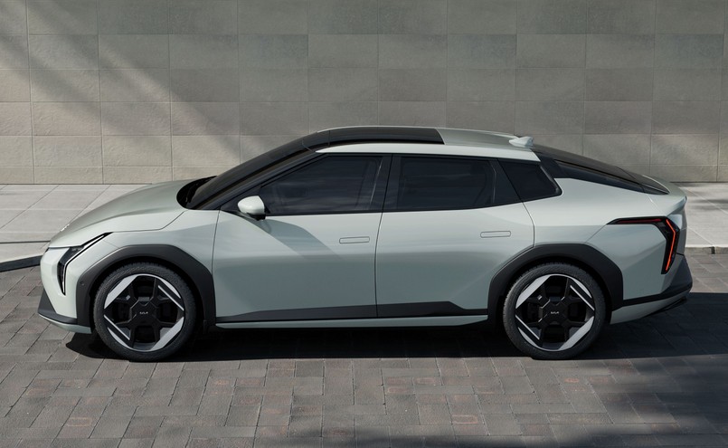 Nowa Kia EV4 sedan