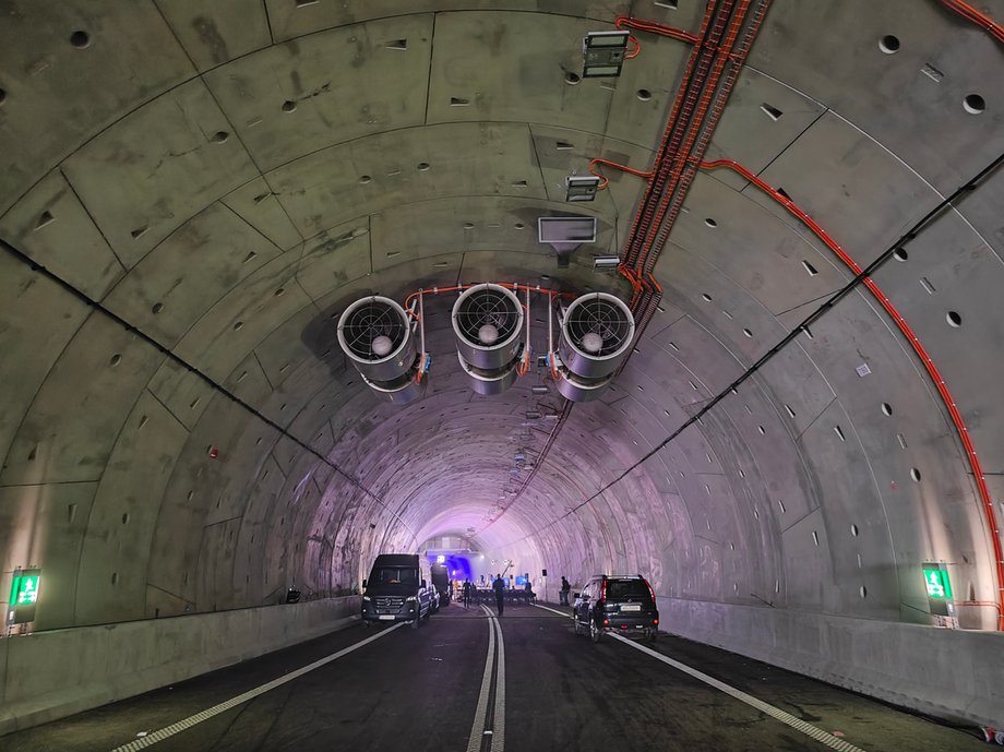 Tunel pod Świną w momencie otwarcia