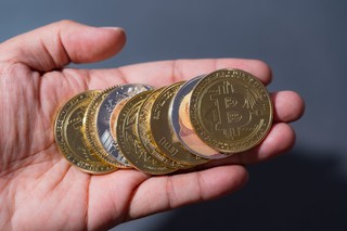 Nowe przepisy o kryptowalutach w Polsce. KNF zyska nowe kompetencje nadzorcze