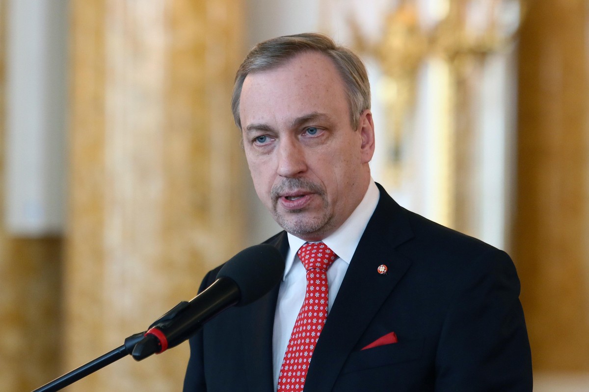 Minister czeka na zgodę polityczną na uruchomienie projektu.