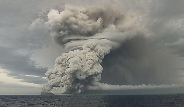 Ilsutracija: Vulkanska erupcija